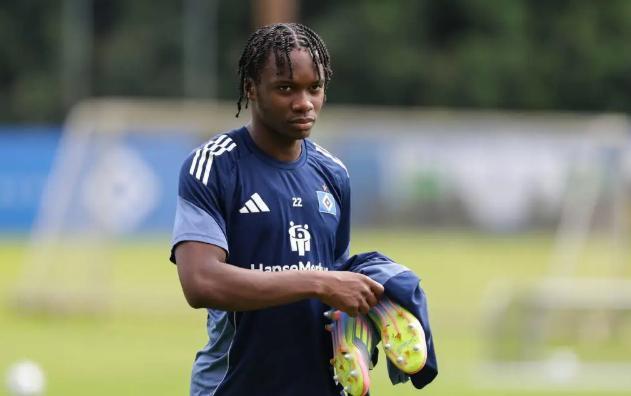 九游体育官网-科斯塔：洛孔加一直是球队引援目标，与阿森纳谈判非常耐心