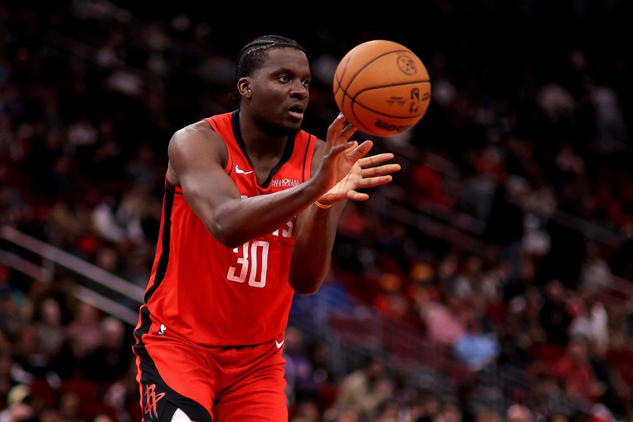 九游体育官网-年薪仅1060万！火箭神射轰19+7+10+6+2，季后赛对决，他决定上限